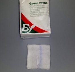 Kompress 10x10cm usteril m/røntgentråd