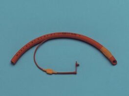 Trakealtube rød gummi, nr. 6,5